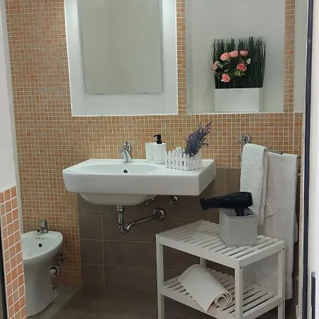 La Maison De Cavour 4* קטאניה