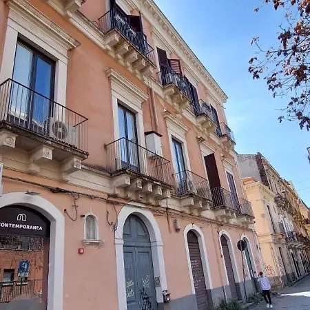 La Maison De Cavour 4* קטאניה