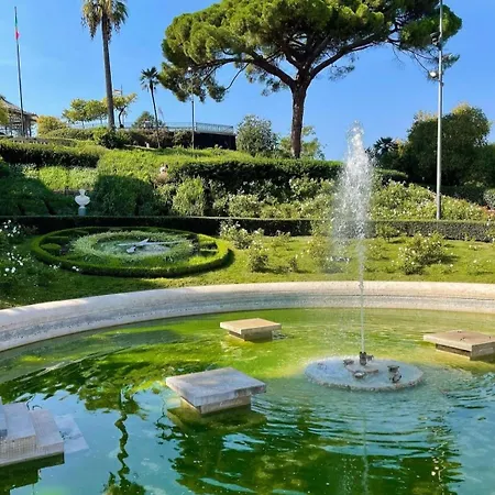 לינה וארוחת בוקר La Maison De Cavour 4*